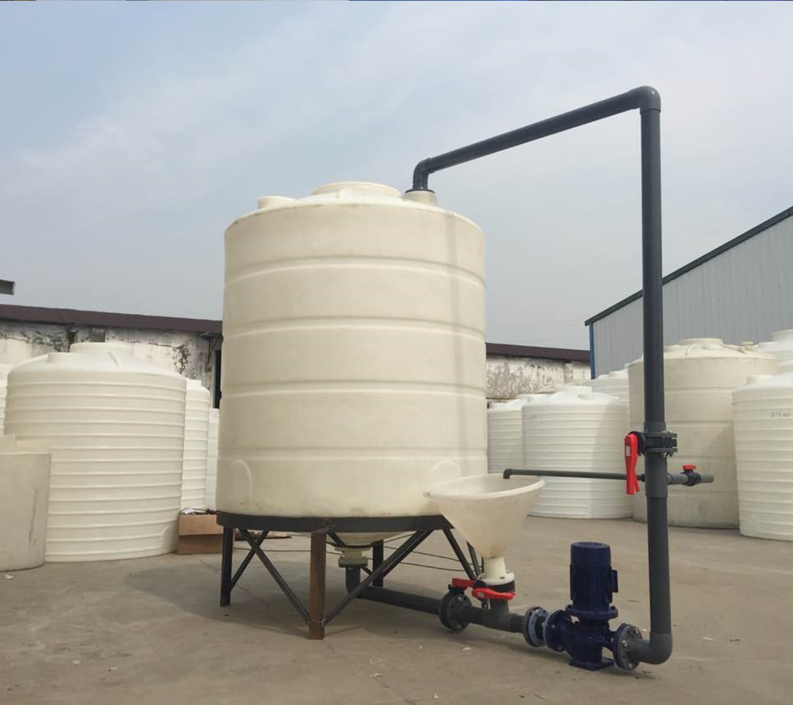 10噸錐底儲(chǔ)罐